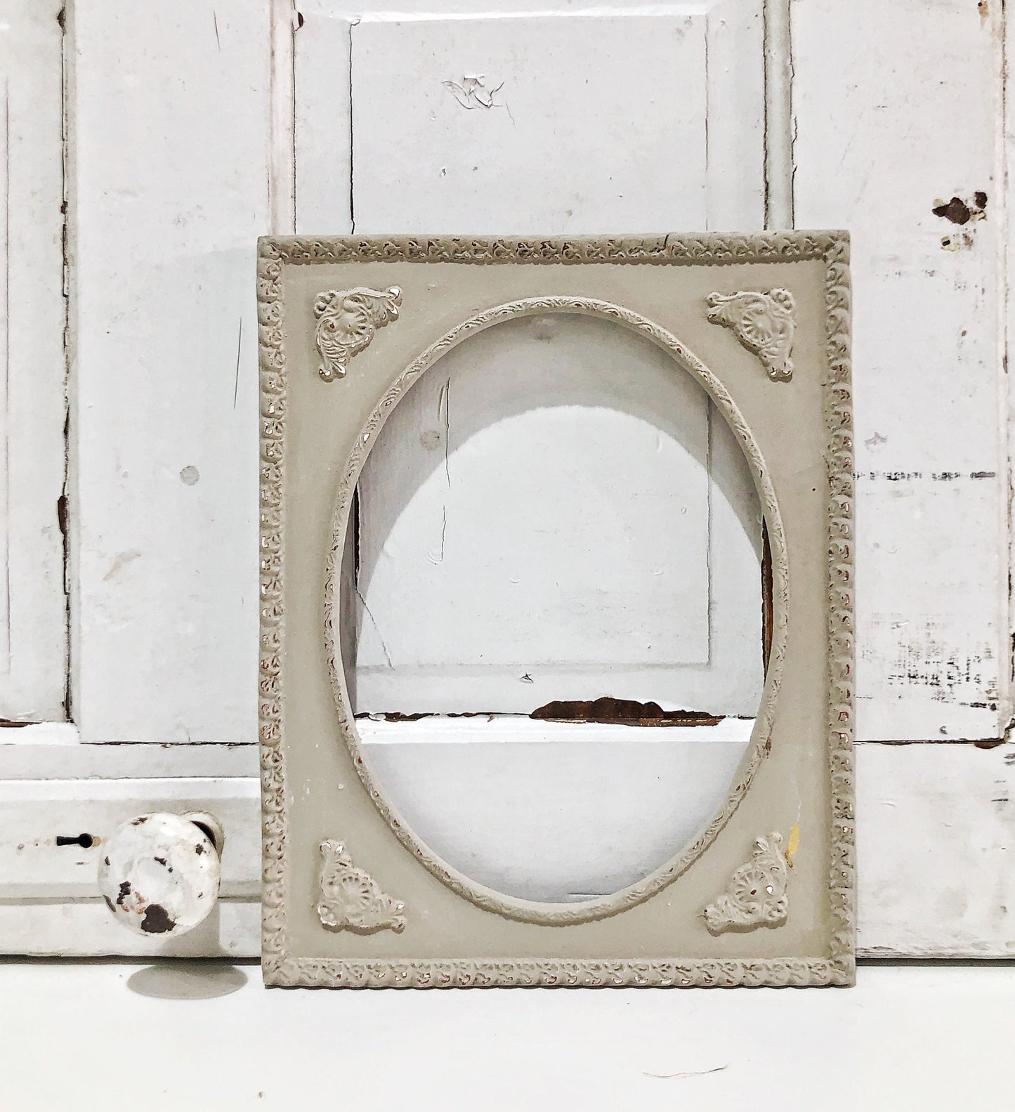 Sweet Pickins Milk Paint -A Neutral Taupe Mushroom Mocha Putty color - PROPER
