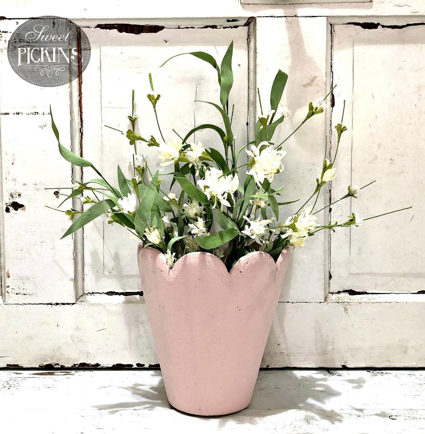 Sweet Pickins Milk Paint - A True Light Pink   -  FIRST CRUSH